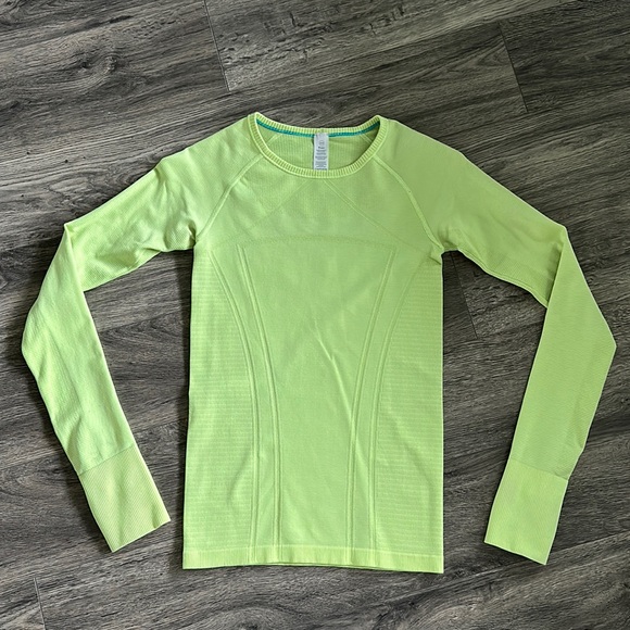 Ivivva long sleeve top - Picture 1 of 10
